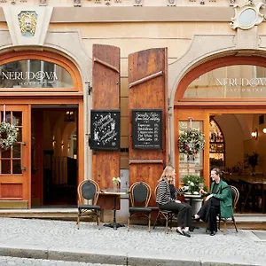 Nerudova 211 Hotel